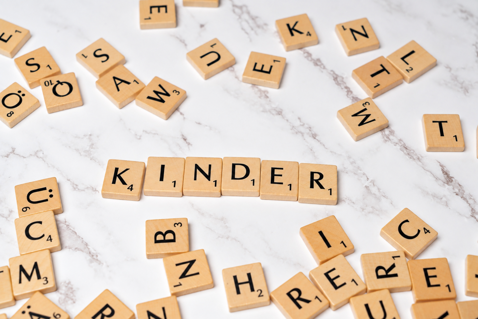 Frühe Bildung braucht mehr als Kompetenzmessung– Kommentar zum Regierungsentwurf für das Startchancen- und Qualitätsentwicklungsgesetz (SCQEG)